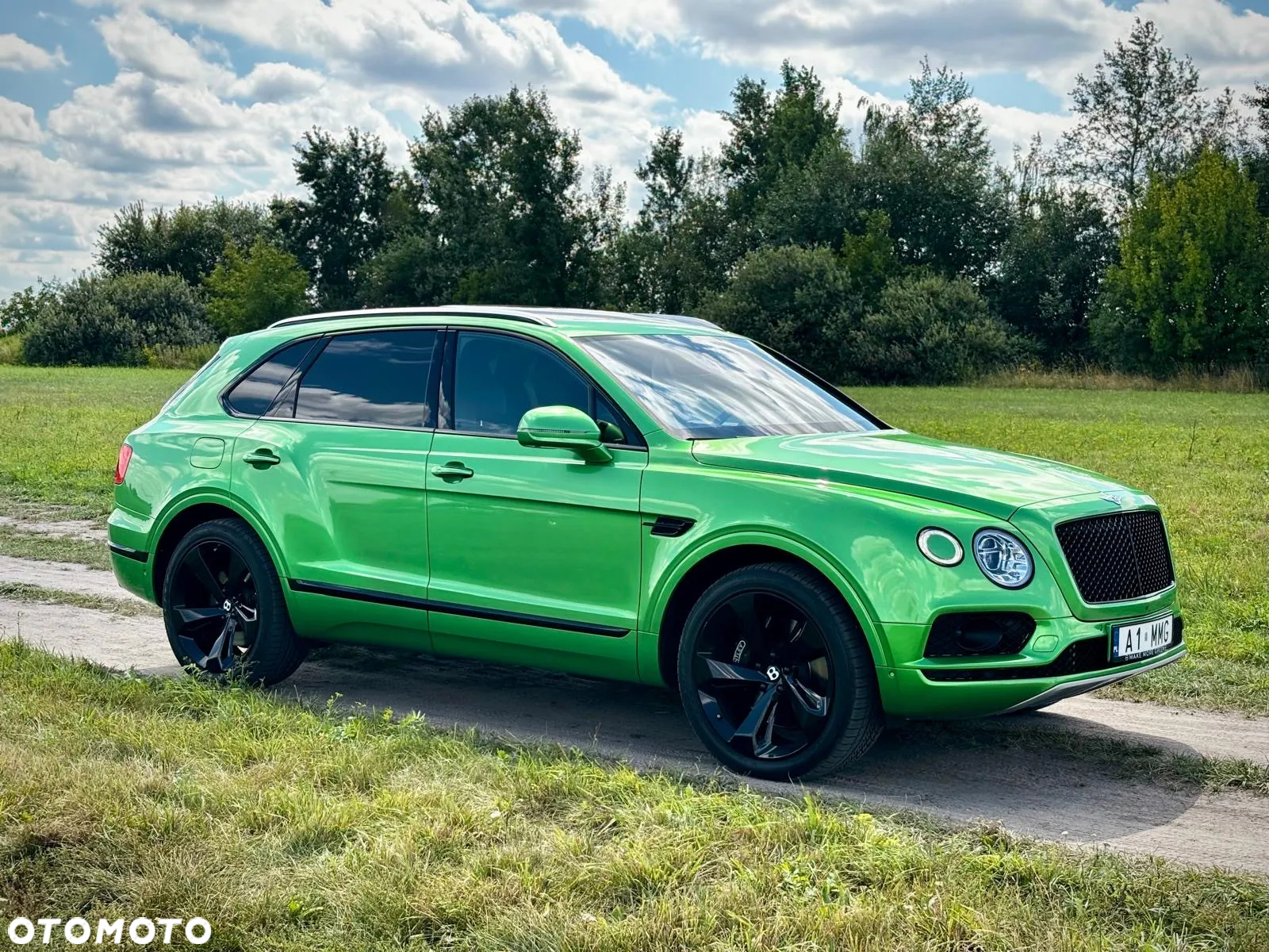 Bentley Bentayga V8
