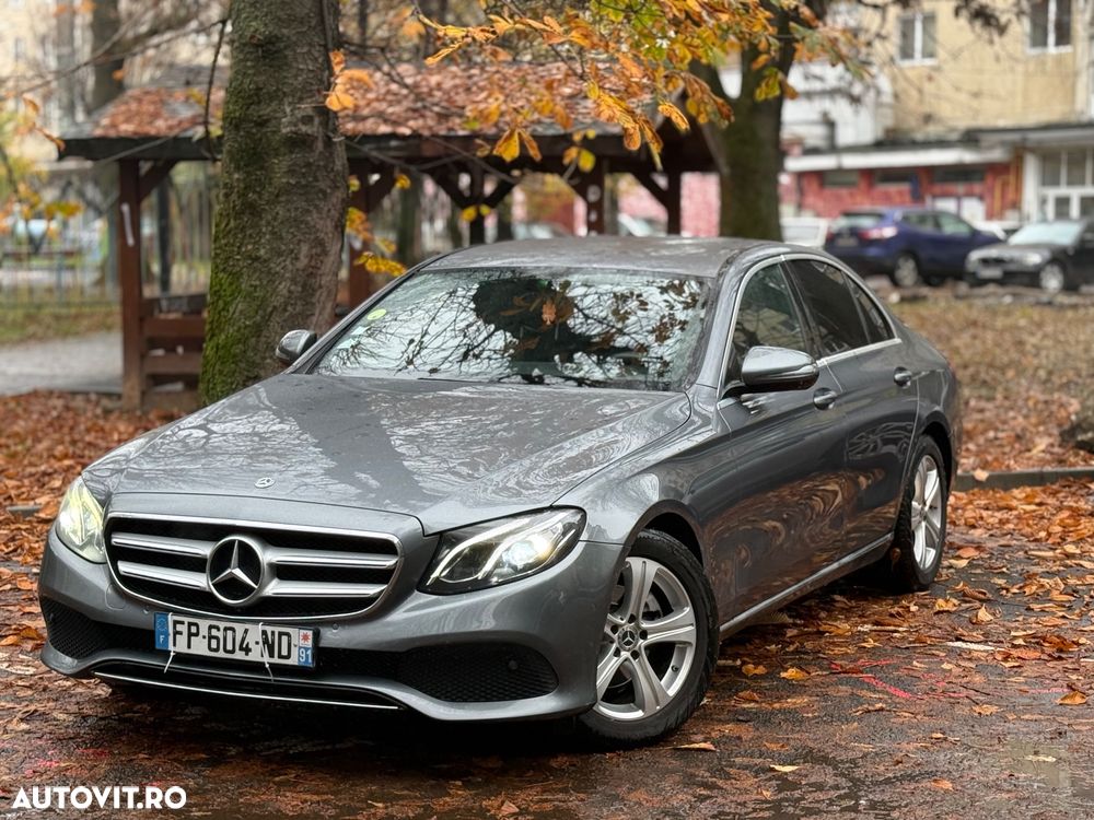 Mercedes-Benz E 220 d 4Matic T 9G-TRONIC - 19
