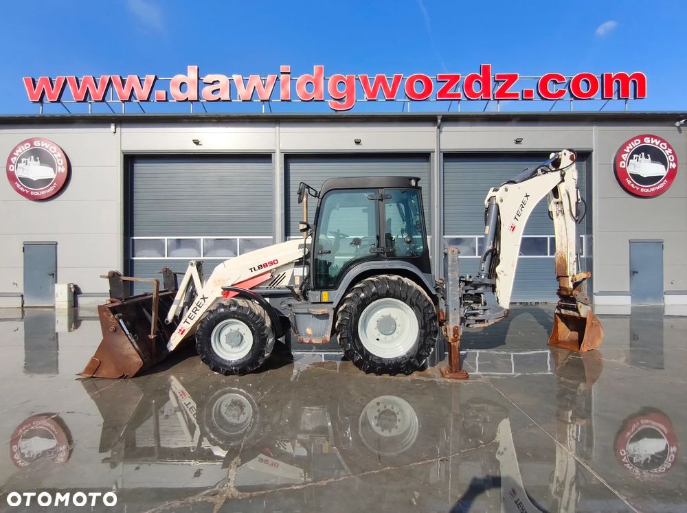Terex TLB890 - 2