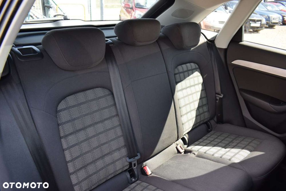 Audi Q3 - 24