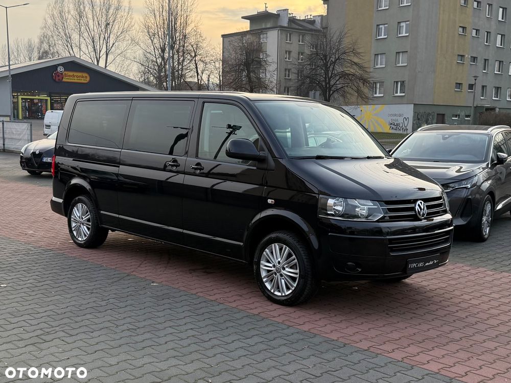 Volkswagen Caravelle - 10