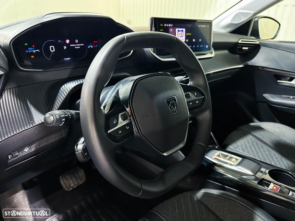 Peugeot 208 1.2 Hybrid Allure e-DCS6 - 19