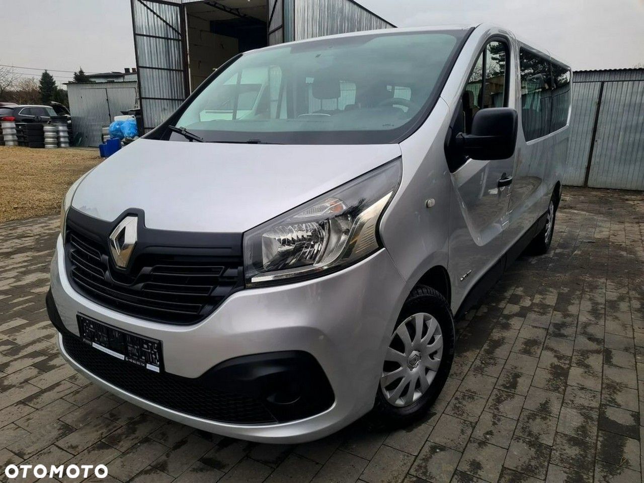 Renault Trafic - 1