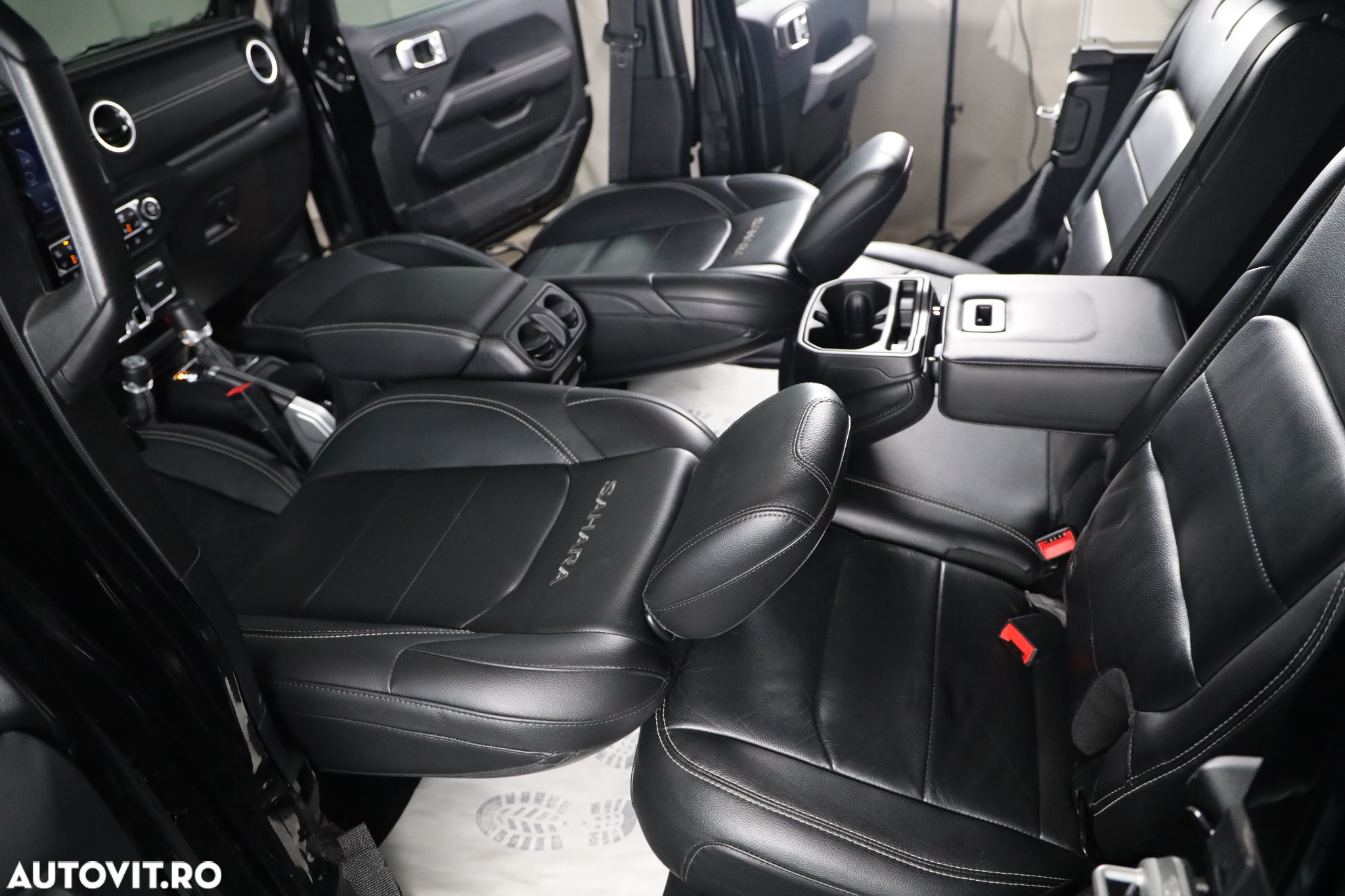 Jeep Wrangler Unlimited 2.2 CRD AT8 Sahara - 14