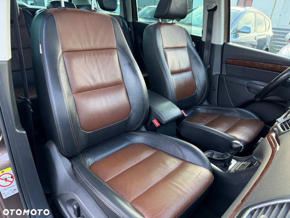 Volkswagen Sharan 2.0 TSI Highline DSG - 17