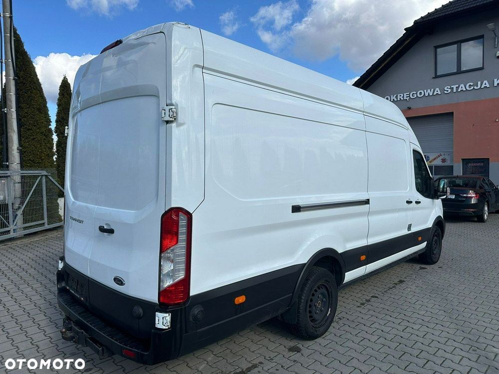 Ford Transit - 6