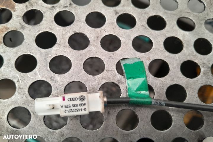 Antena radio 6Q0035575C/6Q0035575A Volkswagen VW Passat B6 [2005 - 20 - 1