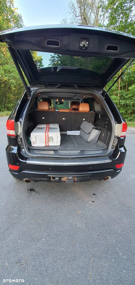 Jeep Grand Cherokee 5.7 V8 HEMI Overland Summit - 16