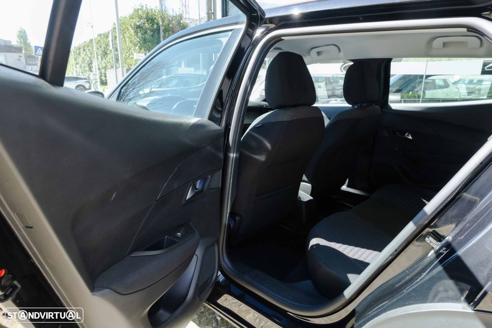 Peugeot 2008 1.2 PureTech Active - 15