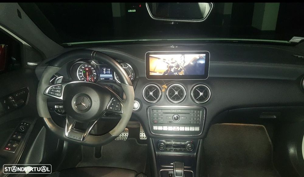 Mercedes-Benz A 45 AMG 4-Matic - 36