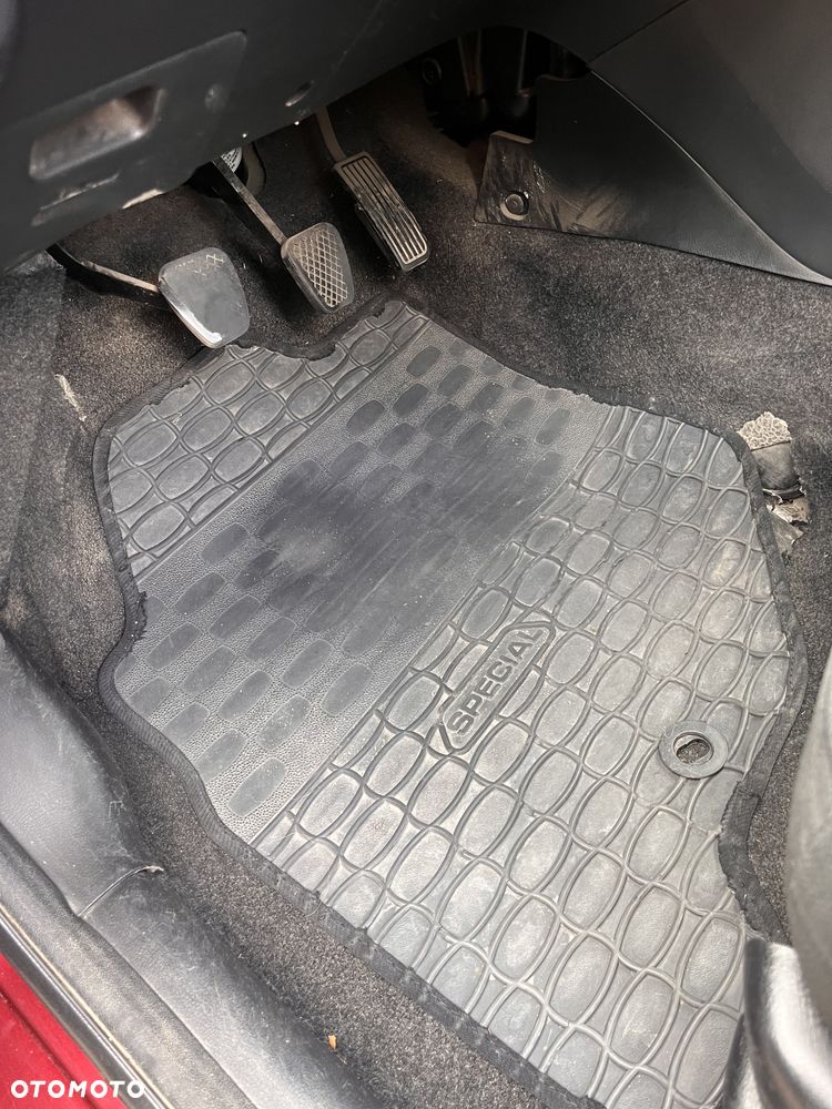 Honda City 1.4 Comfort - 13
