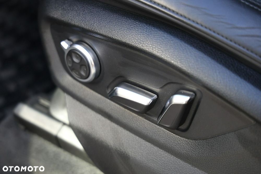 Audi Q7 3.0 TDI ultra Quattro Tiptronic - 15