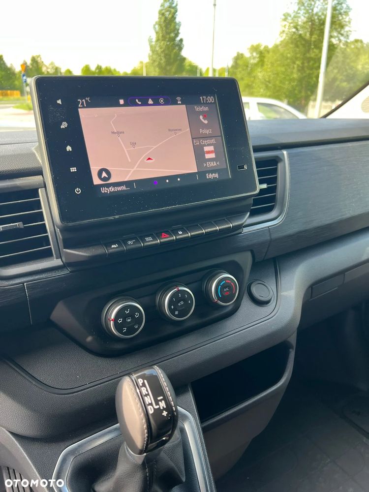 Renault Trafic - 10