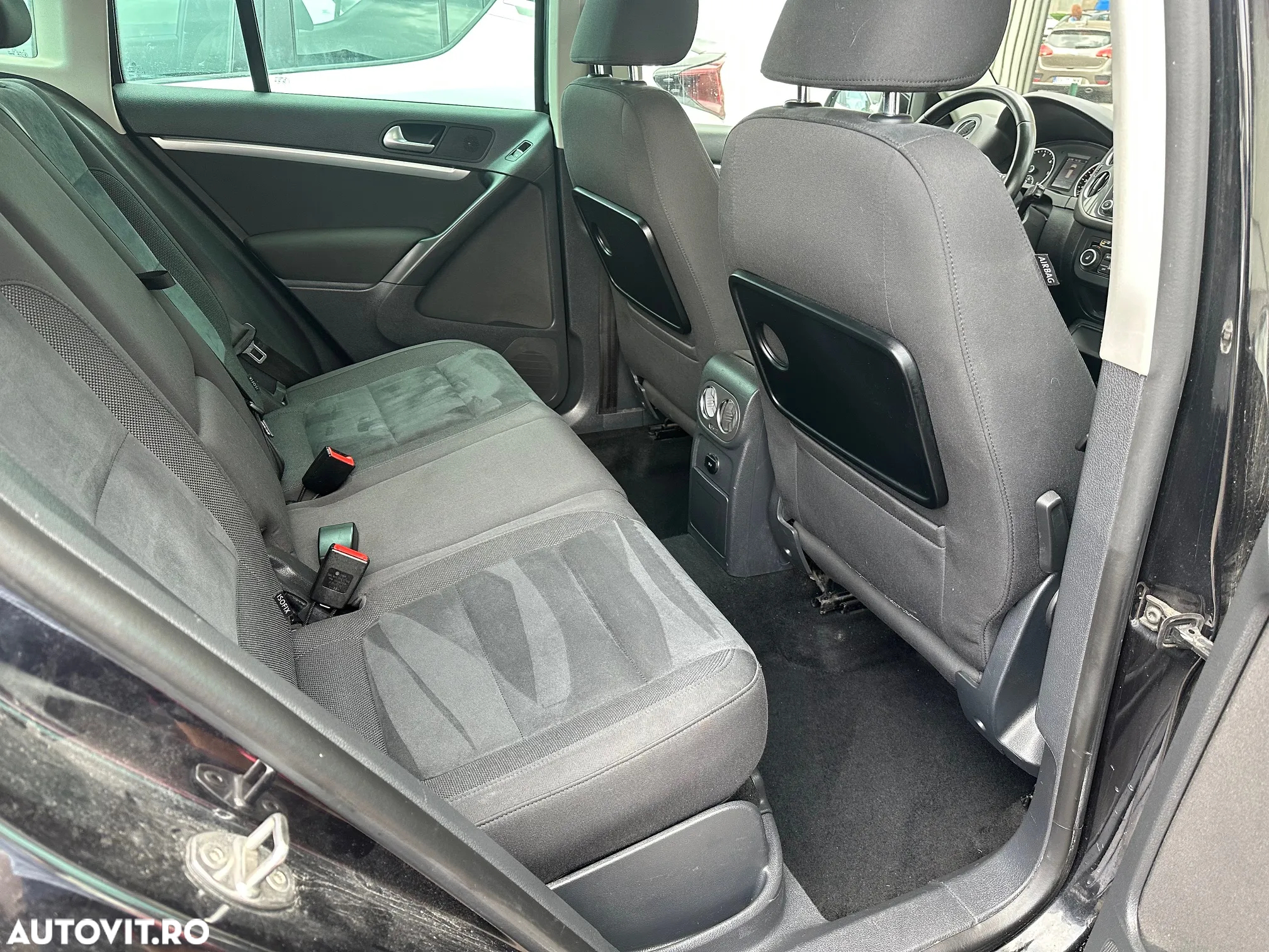 Volkswagen Tiguan - 21