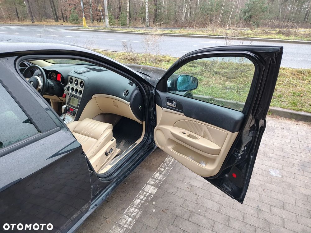 Alfa Romeo 159 3.2 JTS 24V Q4 Q-Tronic Distinctive - 8