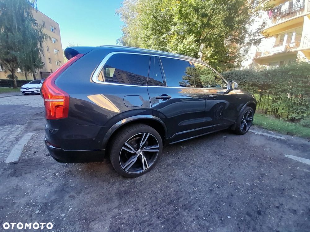 Volvo XC 90 - 18