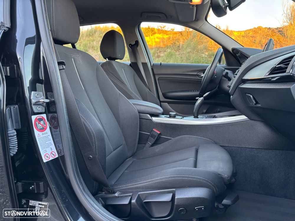 BMW 116 dA Line Sport - 22