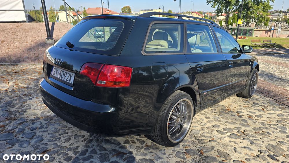 Audi A4 Avant - 4