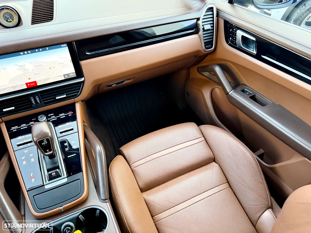 Porsche Cayenne E-Hybrid - 22