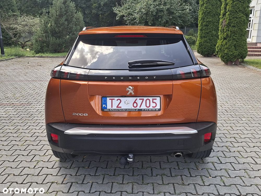 Peugeot 2008 - 9