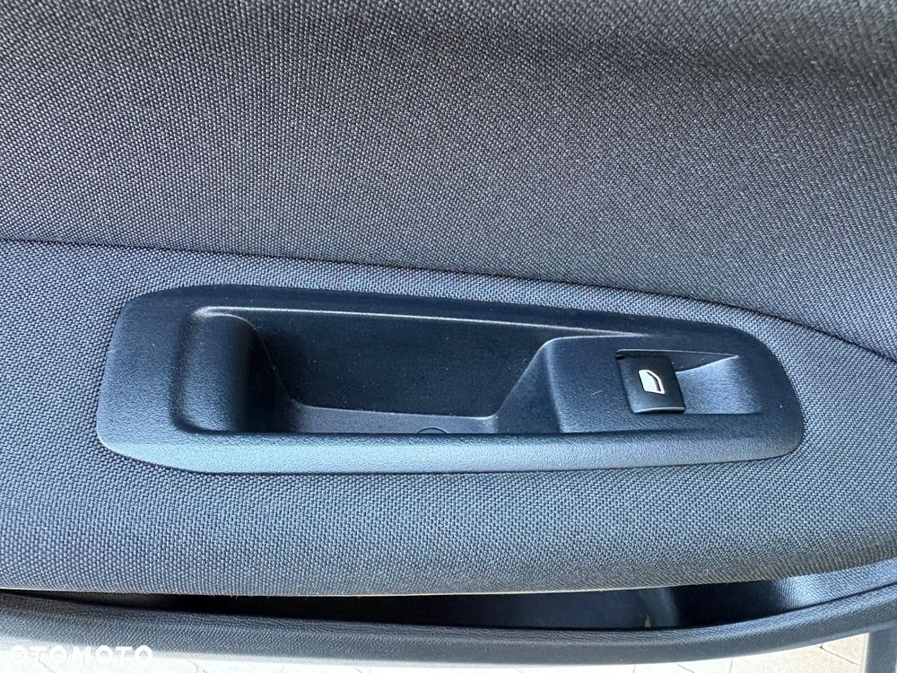 Peugeot 308 1.5 BlueHDi Allure Pack S&S - 27