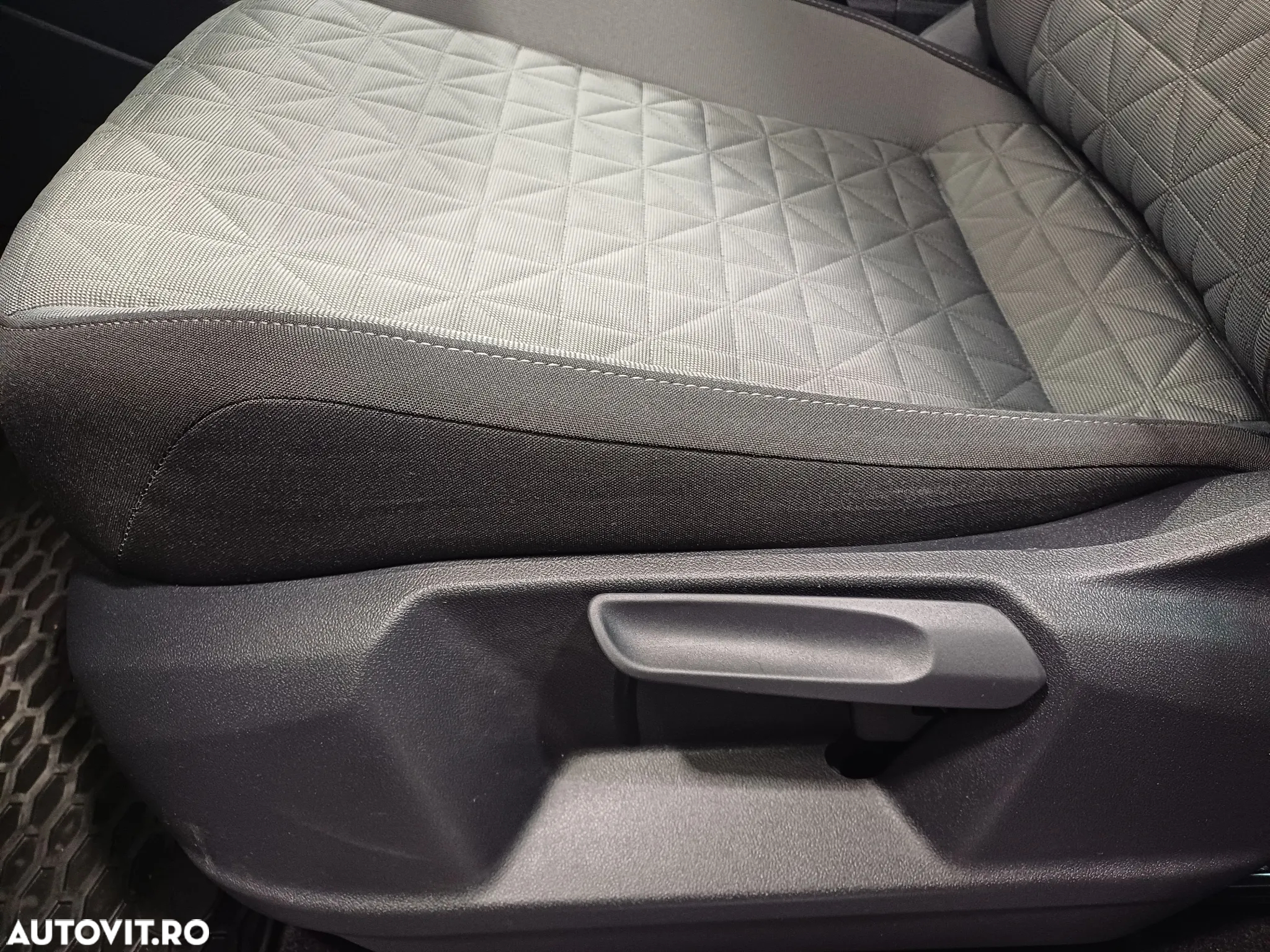 Volkswagen Tiguan 2.0 TDI SCR DSG 4Motion Life - 9