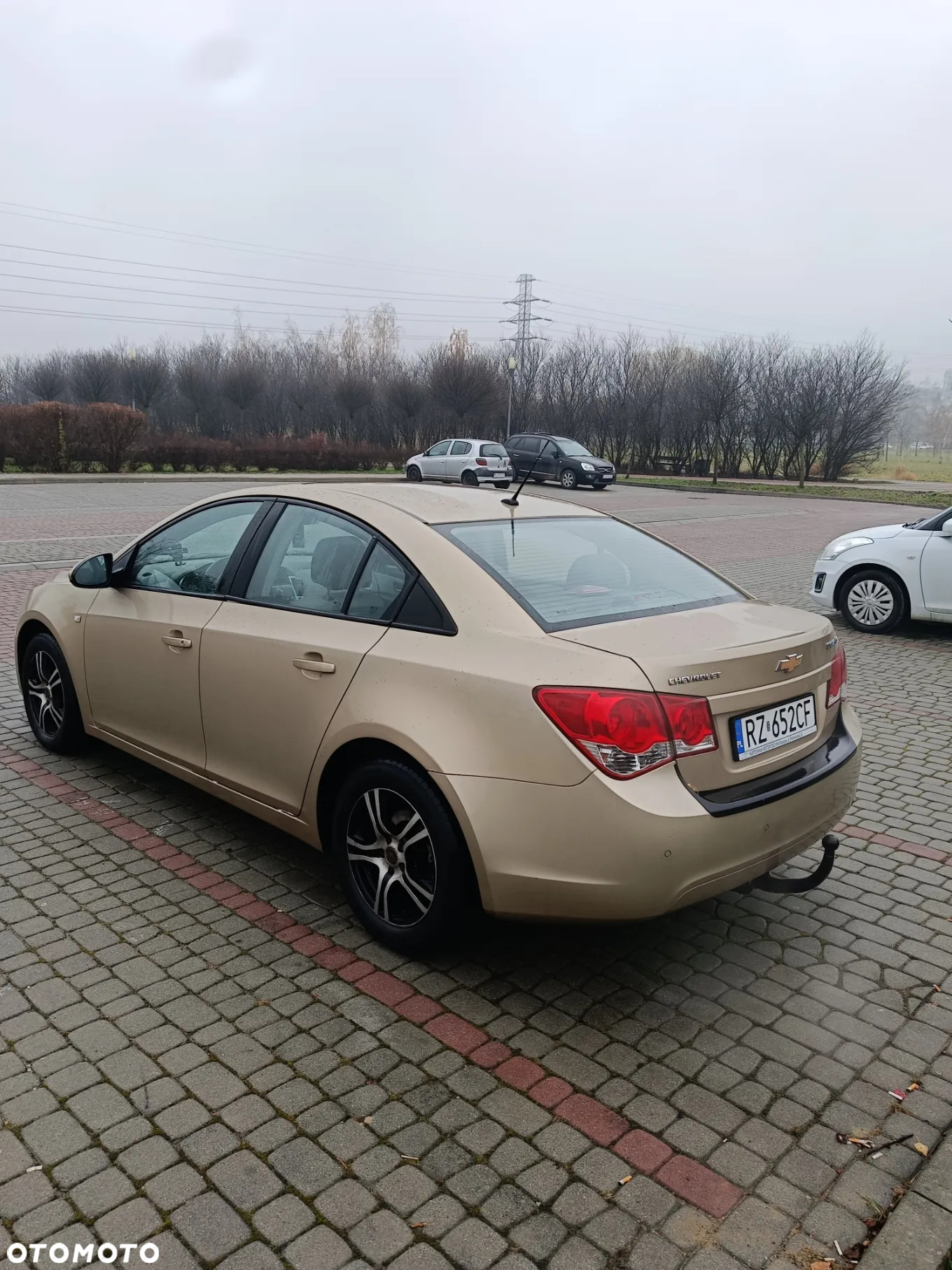 Chevrolet Cruze 1.6 LS - 3
