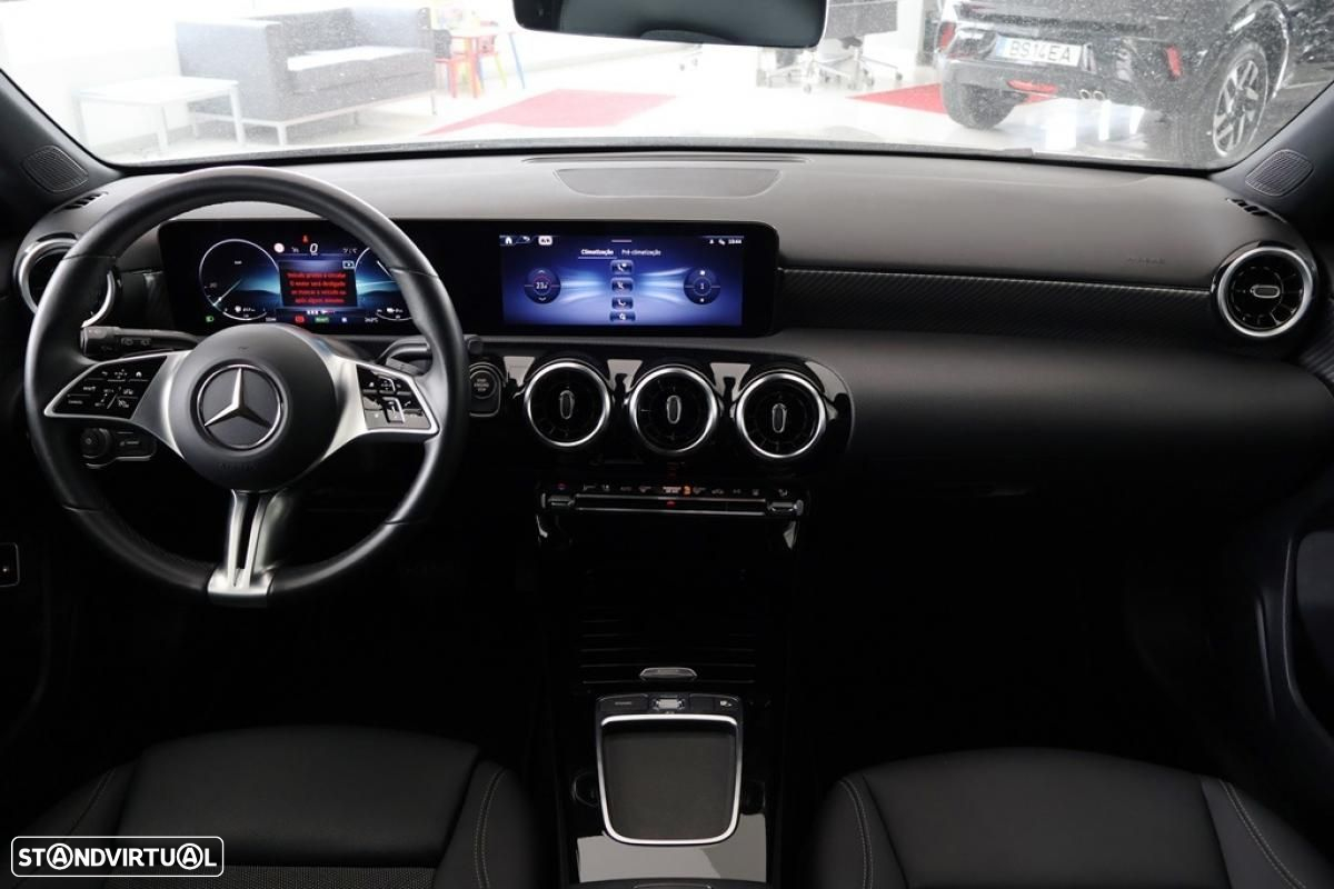 Mercedes-Benz A 250 e - 39