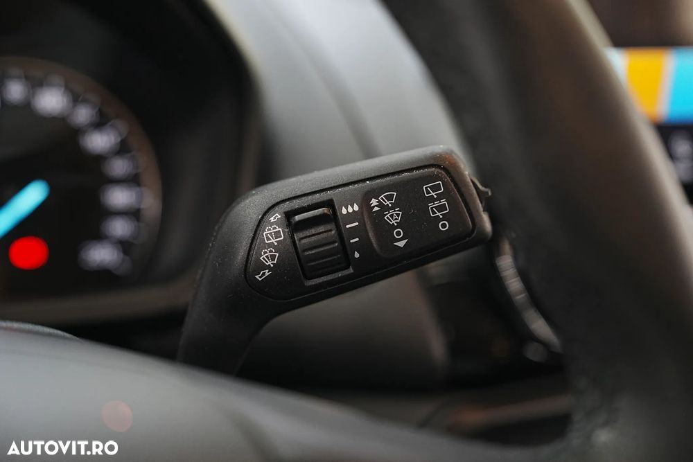 Ford EcoSport 1.0 EcoBoost Titanium - 19