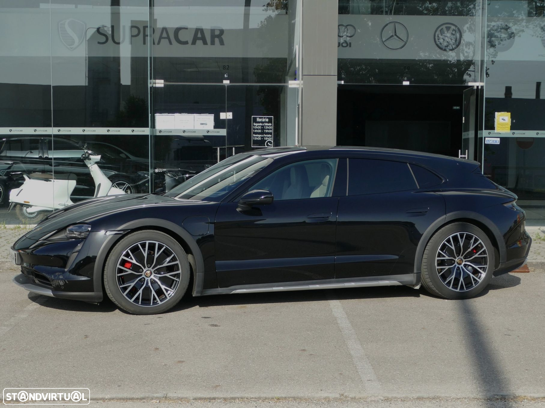 Porsche Taycan Sport Turismo 4S - 17