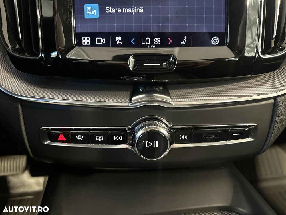 Volvo XC 60 - 18