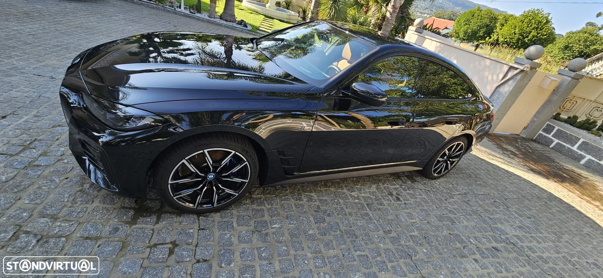 BMW i4 eDrive40 Pack Desportivo M - 1