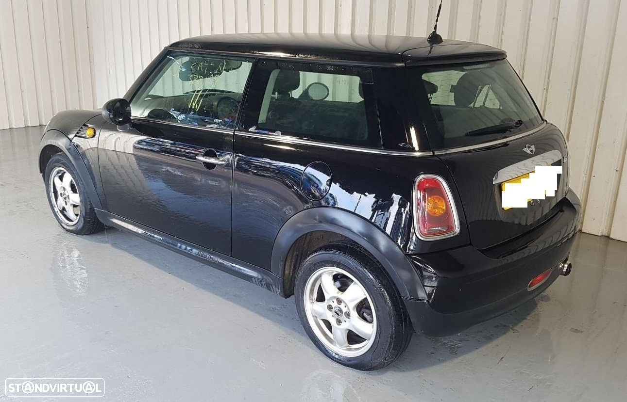 Mini ONE R56 1.4i de 2009 disponível para peças PEGA DA MALA VENDIDA - 4