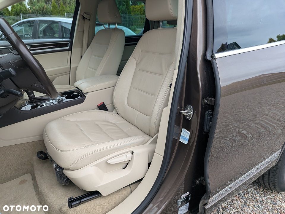 Volkswagen Touareg 3.0 V6 TDI Blue Motion DPF Automatik - 19