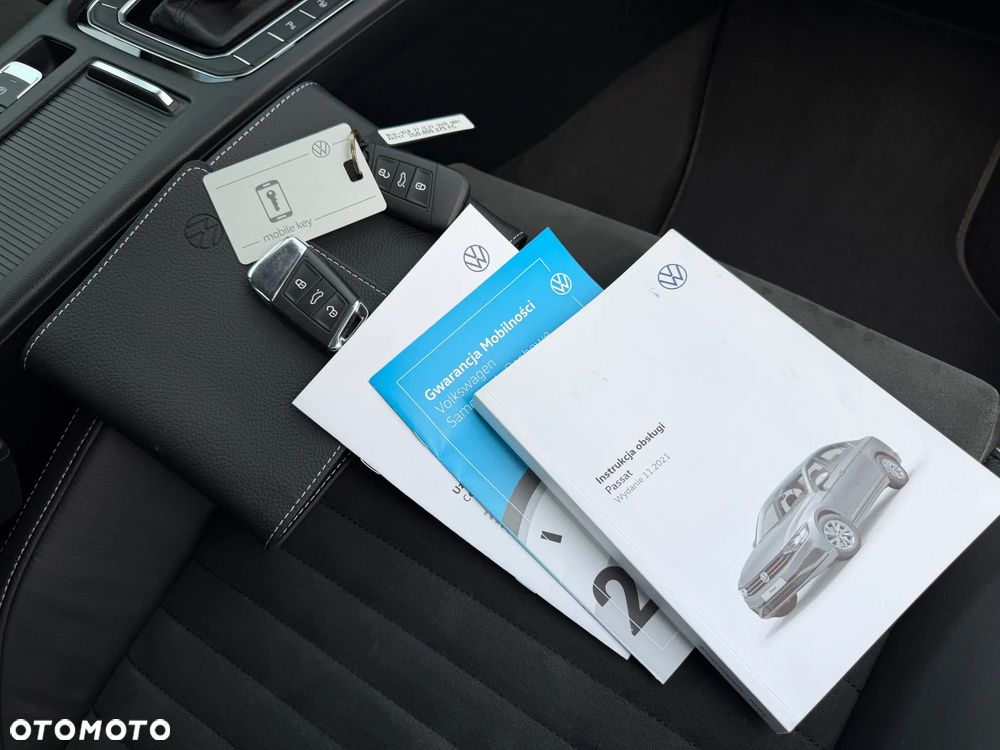 Volkswagen Passat 2.0 TSI Elegance DSG - 41