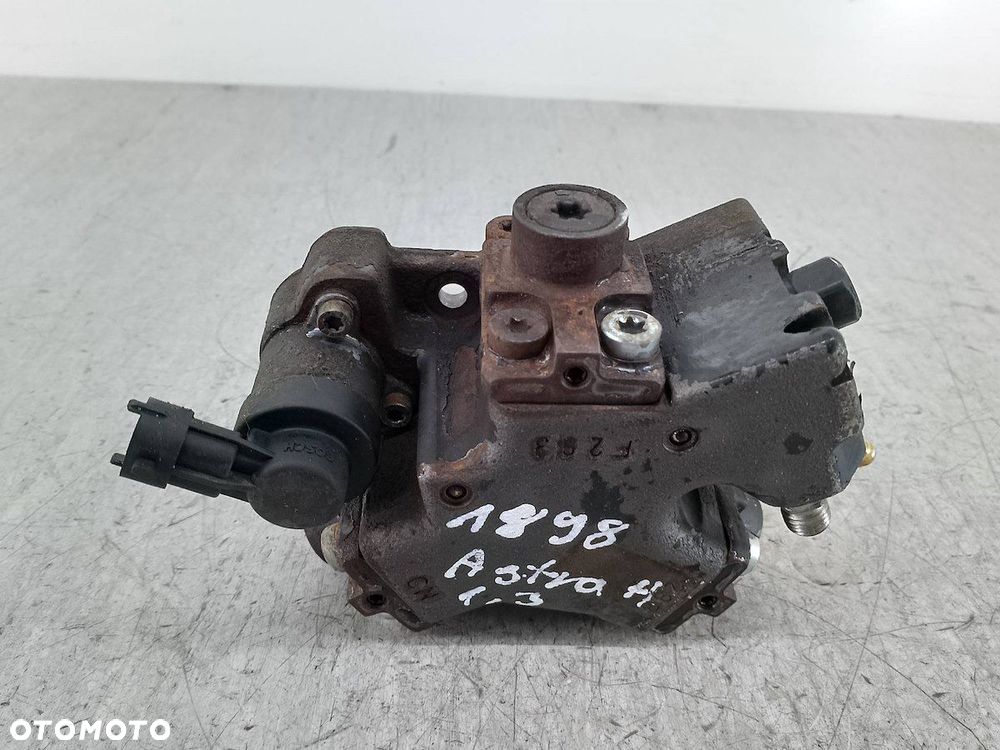 POMPA WTRYSKOWA OPEL ASTRA H 1.3 CDTI - 1