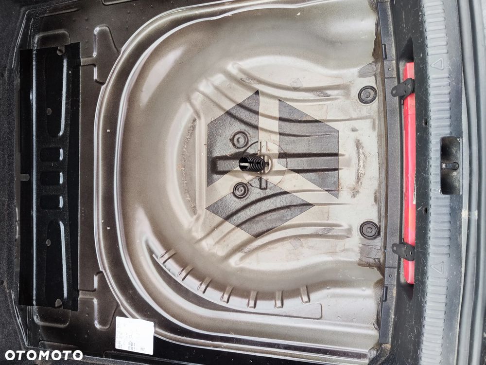 Skoda Octavia 2.0 TDI Style - 11