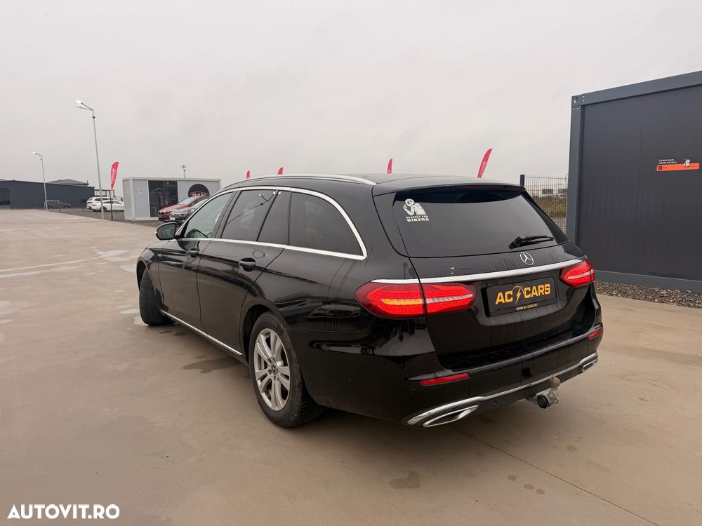 Mercedes-Benz E 220 d 4MATIC Aut. - 5