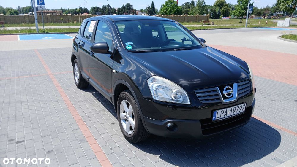 Nissan Qashqai - 1