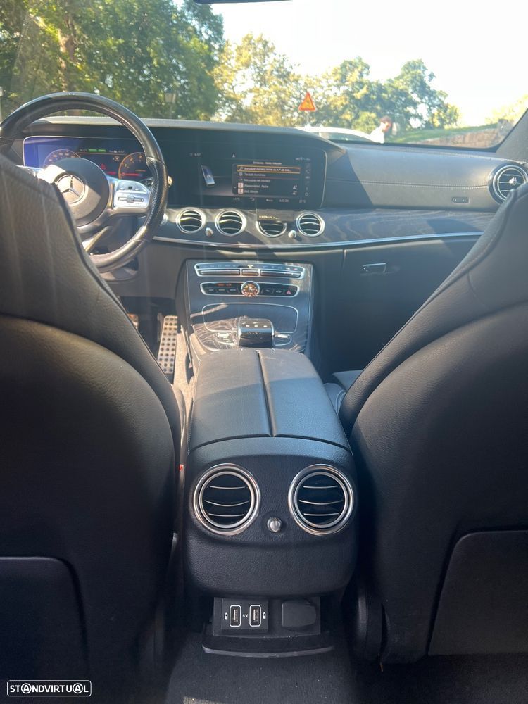 Mercedes-Benz E 300 de AMG Line - 7