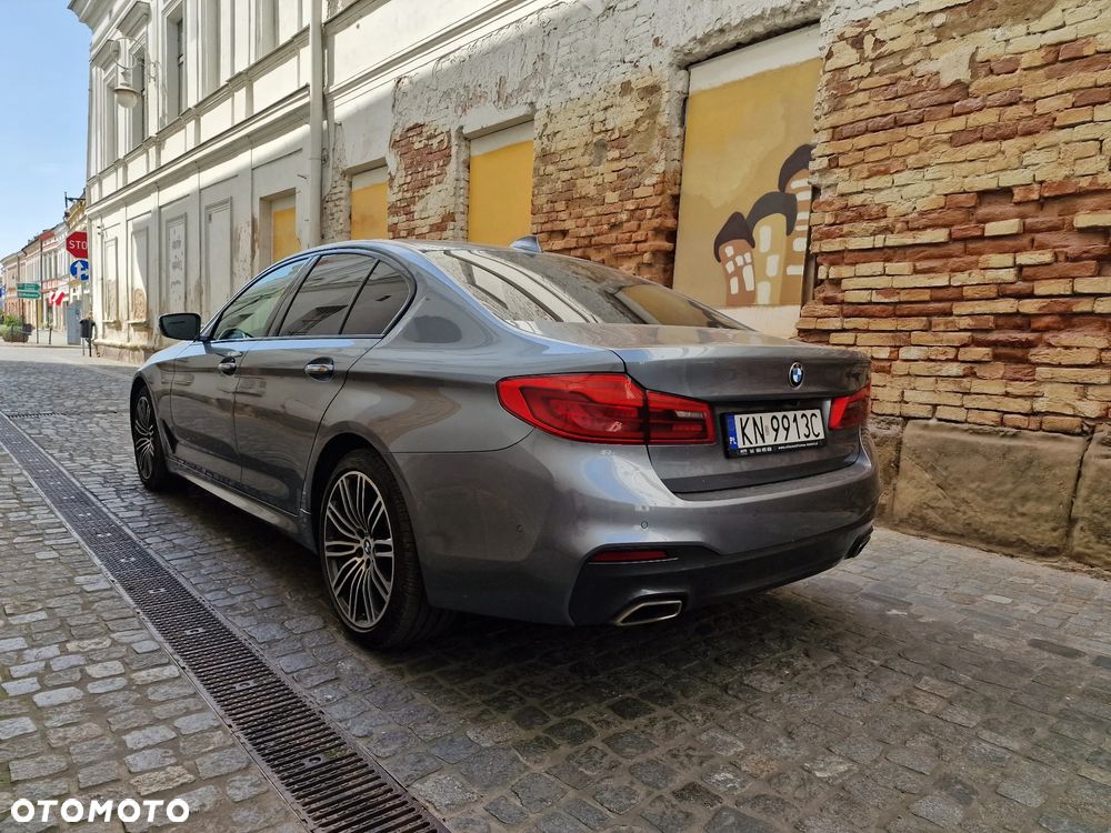 BMW Seria 5 520d xDrive M Sport sport - 3