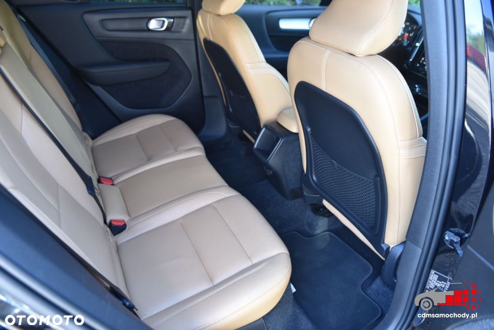 Volvo XC 40 - 21