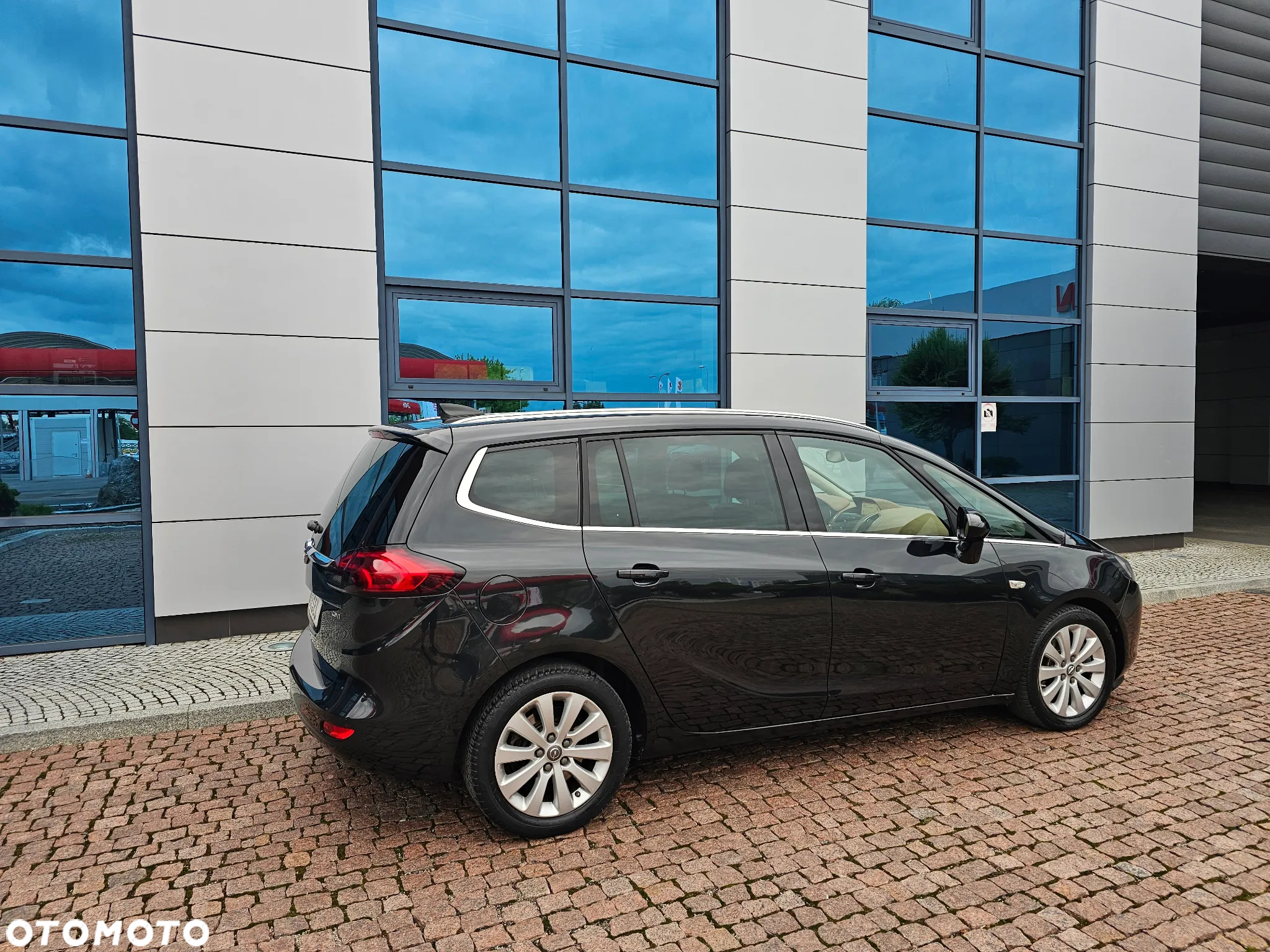 Opel Zafira Tourer 2.0 CDTI Automatik Business Innovation - 19