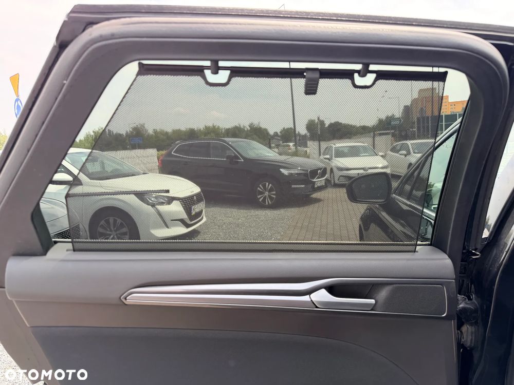 Ford Mondeo 2.0 EcoBlue Titanium - 14