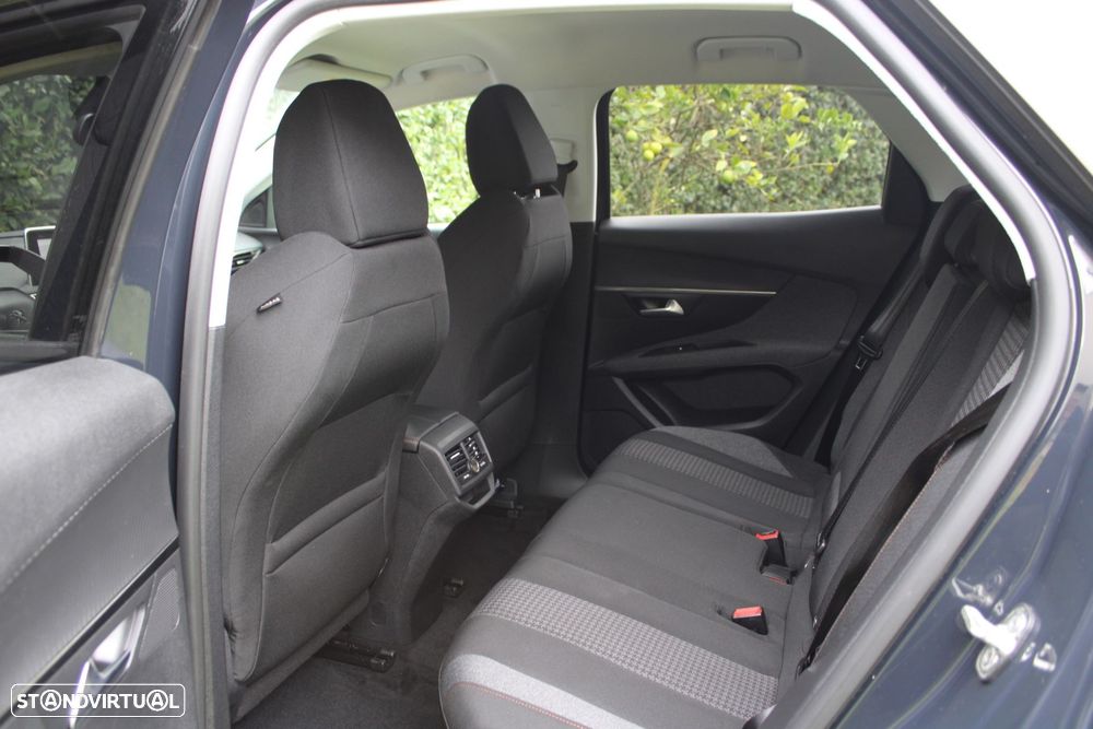 Peugeot 3008 PureTech 130 Stop & Start GPF EAT8 Active - 6