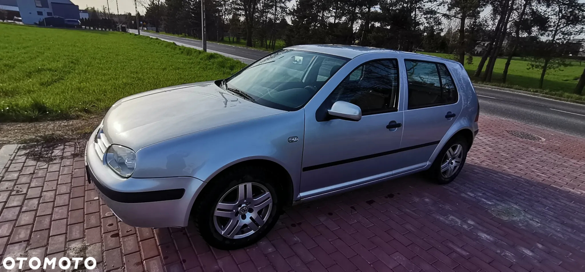 Volkswagen Golf 1.4 Comfortline - 2