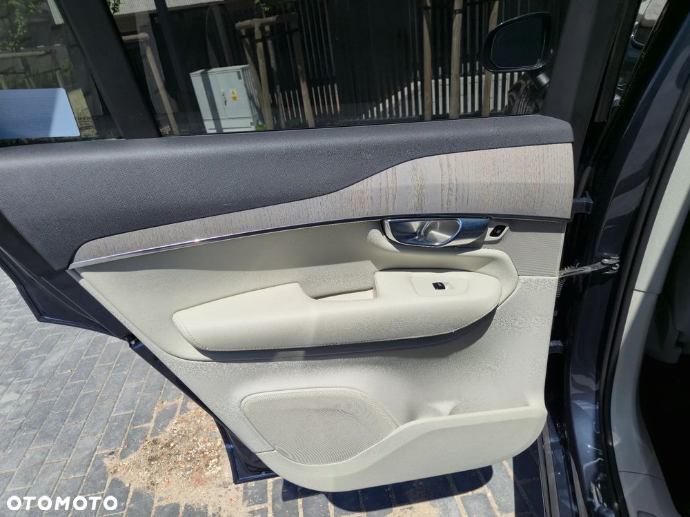 Volvo XC 90 T8 AWD Recharge Plus Bright - 29