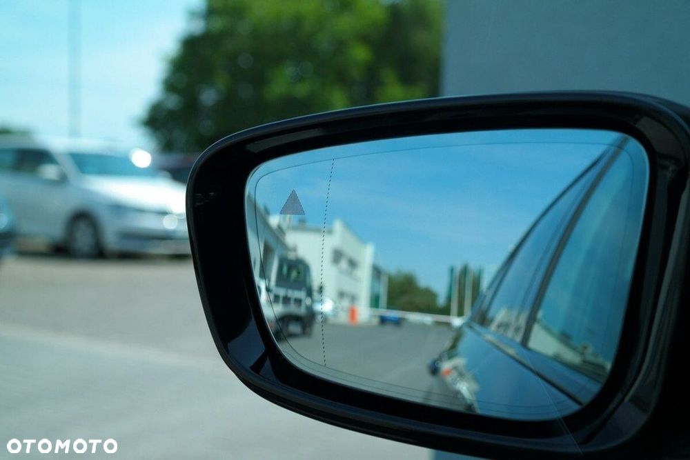 BMW Seria 5 - 22