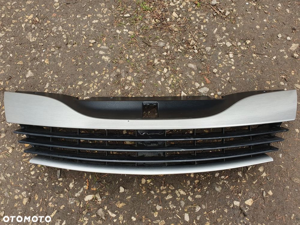 Renault Laguna 2 II 02-07 GRILL ATRAPA CHŁODNICY OE 8200012581 - 1
