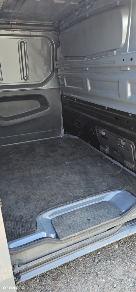 Renault Trafic - 6